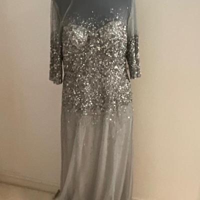 Beautiful Adrianna Papell dress, size 16