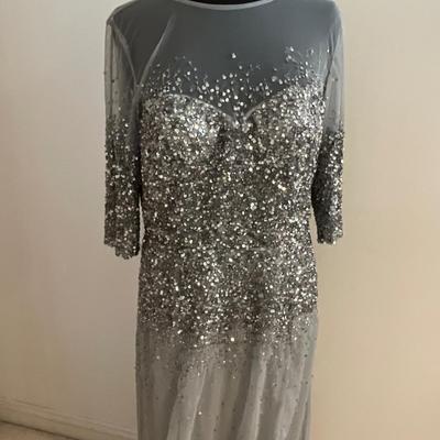 Beautiful Adrianna Papell dress, size 16