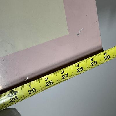White Banner Sign, pink trim