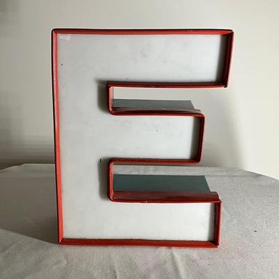 E White Sign