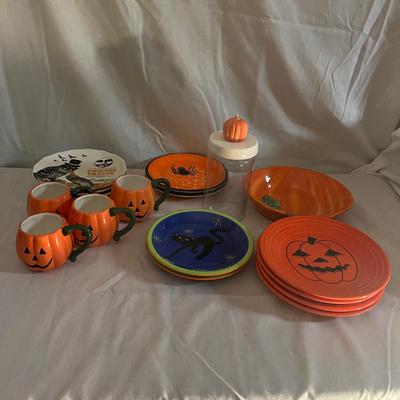 Halloween Dishes (K-MG)
