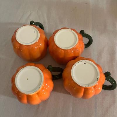 Halloween Dishes (K-MG)