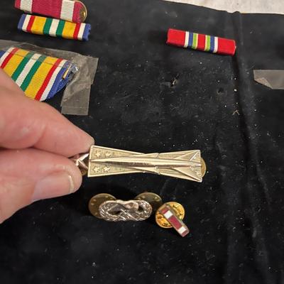 U.S.A.F. Medals, Service Medallion & More (LR-MG)