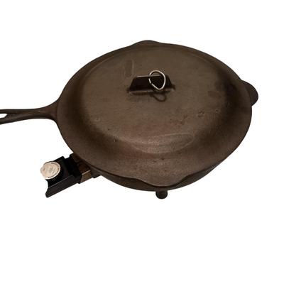 Cast iron electric skillet
