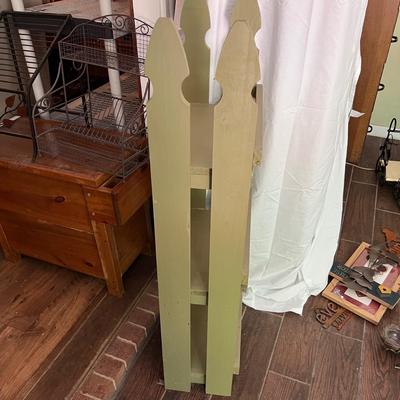 Garden Lovers - Bookcase, Books & Decor (C-RG)