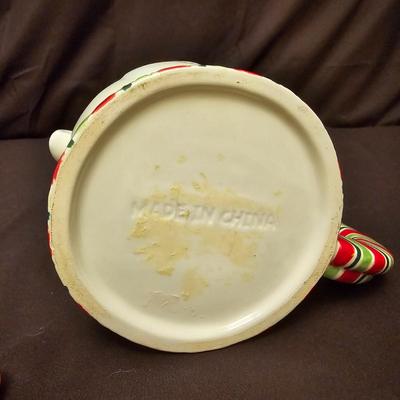 Ceramic Santa Mugs & More - 30+ Items (GB1-JS)