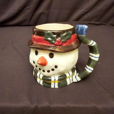 Ceramic Santa Mugs & More - 30+ Items (GB1-JS)
