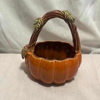 Ceramic Fall Decor & More (D-MG)