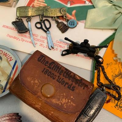 Vintage Collectibles Lot