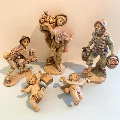 Italian Fontanini Figurines Lot