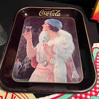 Coca Cola Collectibles & More (D-RG)