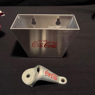 Coca Cola Collectibles & More (D-RG)