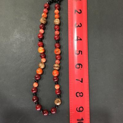 Very nice multicolored, polished stone type fashion necklace