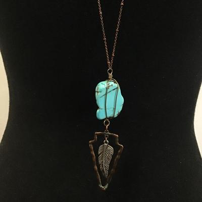 Cute BoHo style and turquoise fashion necklace