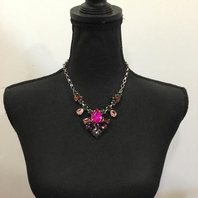 Beautiful statement, necklace, silver toned