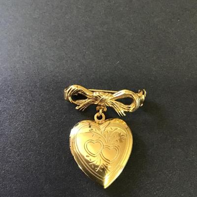 Cute gold tone vintage locket, heart pin / brooch
