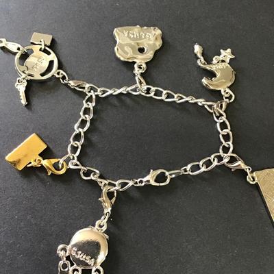 Very nice cute vintage 80s charm bracelet GS USA