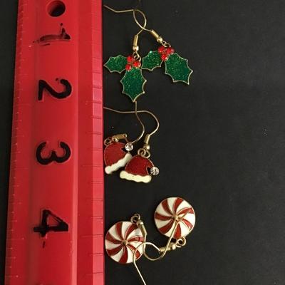 Cute Christmas theme dangle earrings set