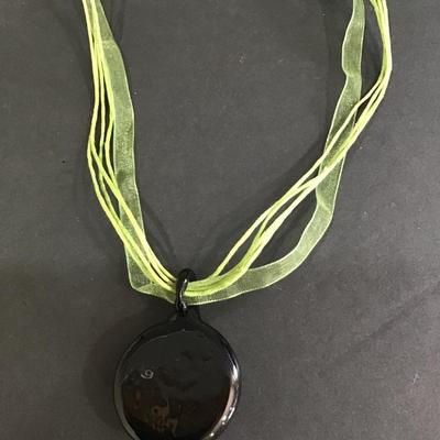 Murano glass flower pendant necklace
