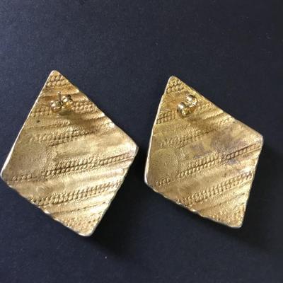 Really cool vintage statement earrings