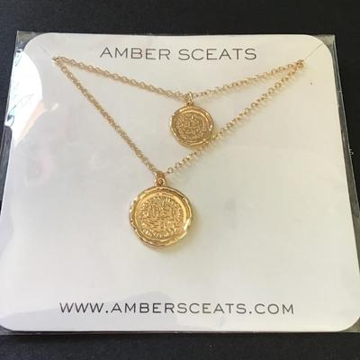 Cute Amber Sceats necklace very nice beautiful