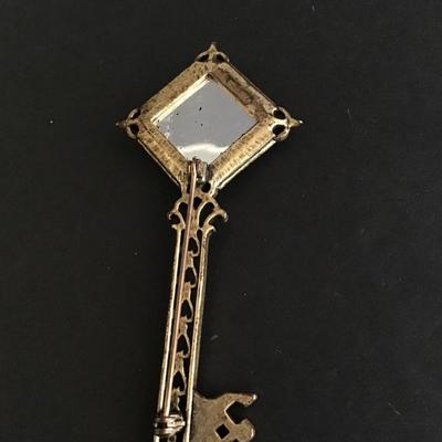 Unique vintage key brooch