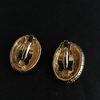Vintage faux black onyx Diamond clip on statement earrings