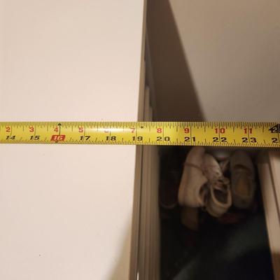 Schulte Metal Wire and Plastic Closet Shelving Organizer