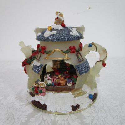 Sale Photo Thumbnail #121: Plays "White Christmas", Takes 2 AA batteries not included, 9-1/2" tall x 8" in diameter