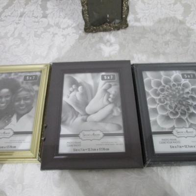 Sale Photo Thumbnail #219: 5 are metal, Some are new in pkg, Some have glass, some do not