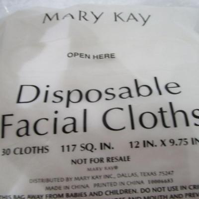 Sale Photo Thumbnail #309: Laundry bag is 26" x 38"