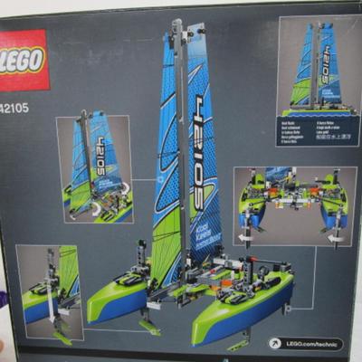 Sale Photo Thumbnail #360: Retired Model 42105, 404 pieces 