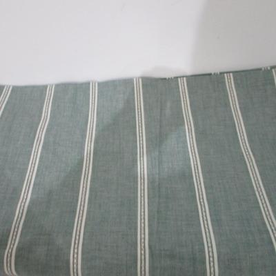 Sale Photo Thumbnail #448: 57" wide x 6 yds. See pictures