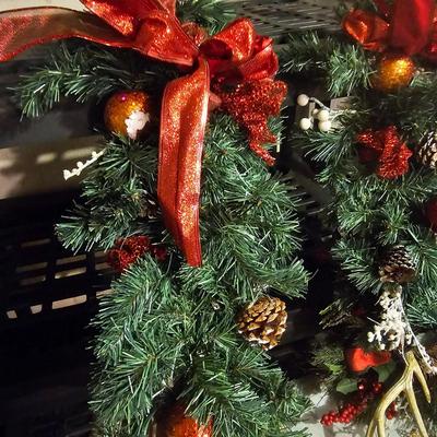 Christmas Wreaths, Garland & Lights (G-JS)