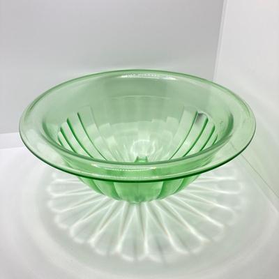 LOT 244: Four Uranium Glass Nesting Bowls