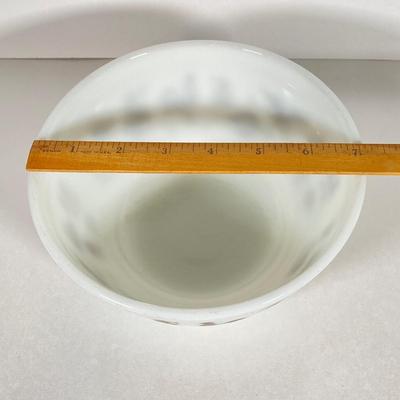 LOT 255: Collection of Five Pyrex Nesting Bowls - Early American, Homestead and Woodland Patterns