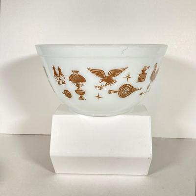 LOT 255: Collection of Five Pyrex Nesting Bowls - Early American, Homestead and Woodland Patterns