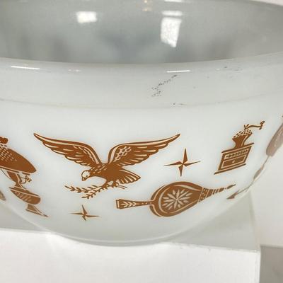 LOT 255: Collection of Five Pyrex Nesting Bowls - Early American, Homestead and Woodland Patterns