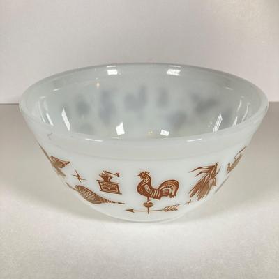 LOT 255: Collection of Five Pyrex Nesting Bowls - Early American, Homestead and Woodland Patterns
