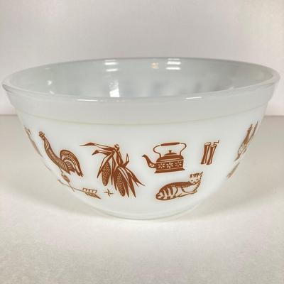 LOT 255: Collection of Five Pyrex Nesting Bowls - Early American, Homestead and Woodland Patterns