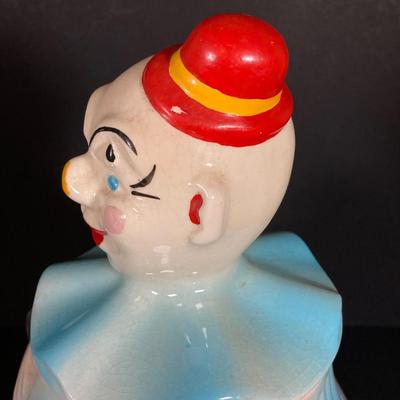 LOT 257: Vintage USA American Bisque Clown Cookie Jar