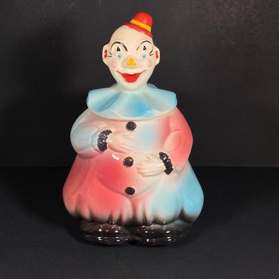 LOT 257: Vintage USA American Bisque Clown Cookie Jar