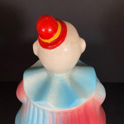LOT 257: Vintage USA American Bisque Clown Cookie Jar