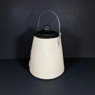 LOT 258: Vintage McCoy Tea / Coffee Pot Cookie Jar with Wire Handle