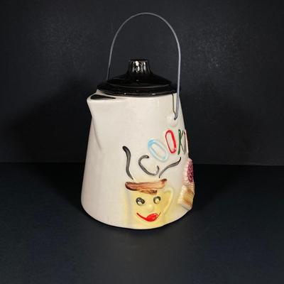 LOT 258: Vintage McCoy Tea / Coffee Pot Cookie Jar with Wire Handle