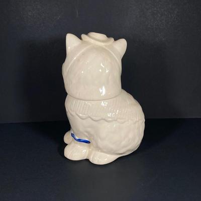 LOT 261: Vintage Shawnee Pottery Puss 'n Boots Cookie Jar