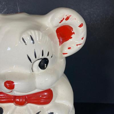 LOT 262: Vintage McCoy Pottery Turnabout Bear Cookie Jar (Double Sided)