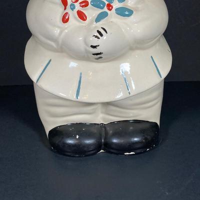 LOT 262: Vintage McCoy Pottery Turnabout Bear Cookie Jar (Double Sided)