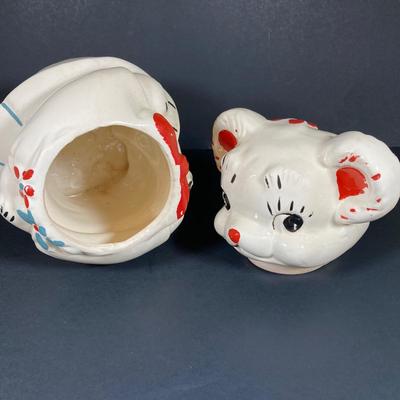 LOT 262: Vintage McCoy Pottery Turnabout Bear Cookie Jar (Double Sided)