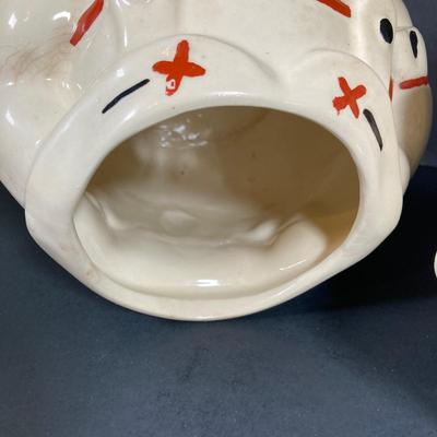 LOT 264: Vintage Pig Cookie Jar
